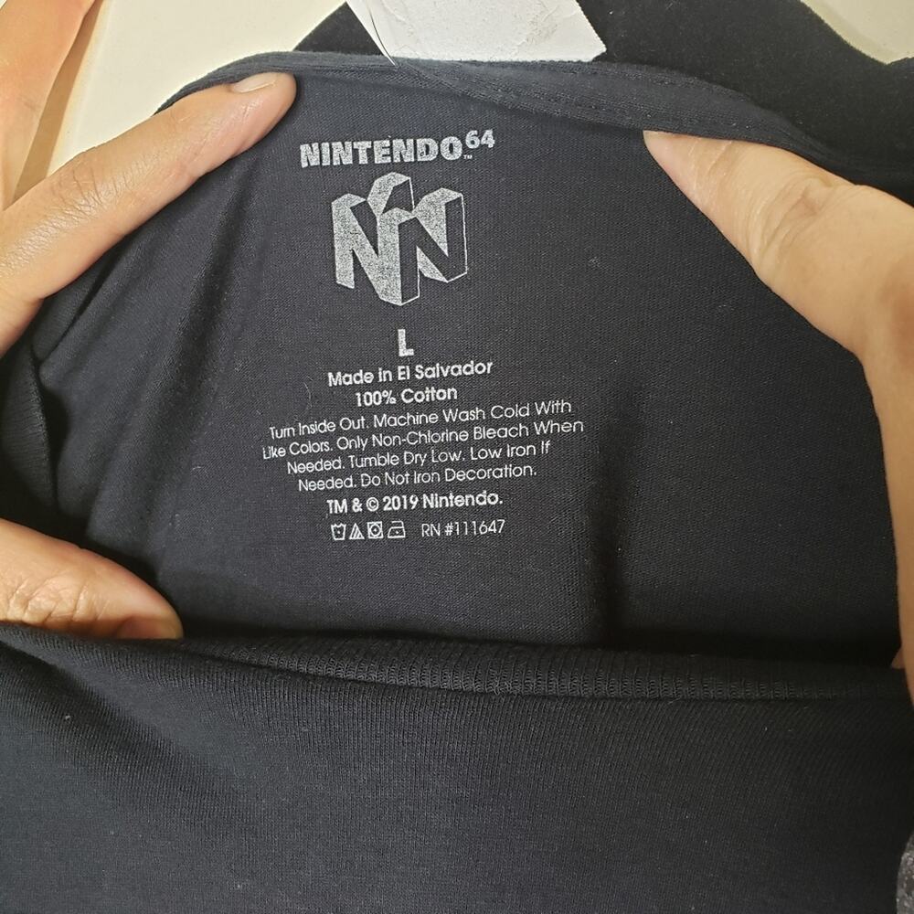 Nintendo 64 Graphic Black T-shirt - Picture 4 of 6